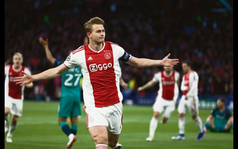 Matthijs de Ligt abrió el marcador y daba sensación de que el Ajax estaría en la Final. AP / P. Dejong