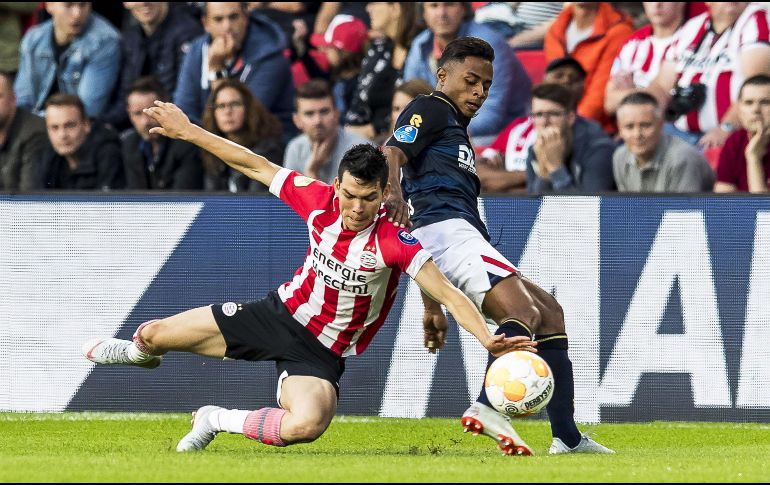 Estás podrían ser malas noticias para Lozano, ya que los jugadores que como él son representados por Raiola podrían tener problemas para cambiar de equipo en el verano. EFE / ARCHIVO