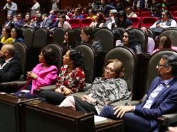 La actitud de la diputada recibió varias críticas de usuarios de Twitter. TWITTER/@MuySuFrida