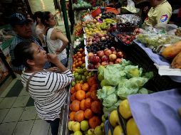 Los precios a la alza en alimentos como el pollo, el aguacate y la cebolla incidieron más en la inflación. EL INFORMADOR/ARCHIVO