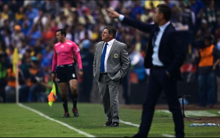 El equipo del Piojo se supo reponer de un gol tempranero y ahora tiene contra las cuerdas a La Máquina. AFP/P. Pardo