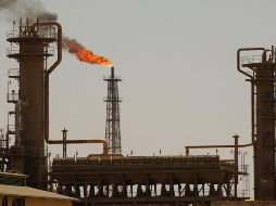 La construcción eleva los riesgos de un sobrecosto, advierte Moody’s. EFE/Archivo