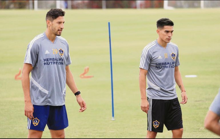 González entrena con el Galaxy, aunque es Toronto el equipo interesado en él. @Adamserrano