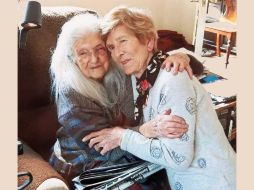 Eileen Macken contactó en 2018 con un programa de radio de la RTE para impulsar una investigación que inició cuando tenía 19 años, al poco de salir del orfanato de Dublín en el que se crió. TWITTER / @rtenews