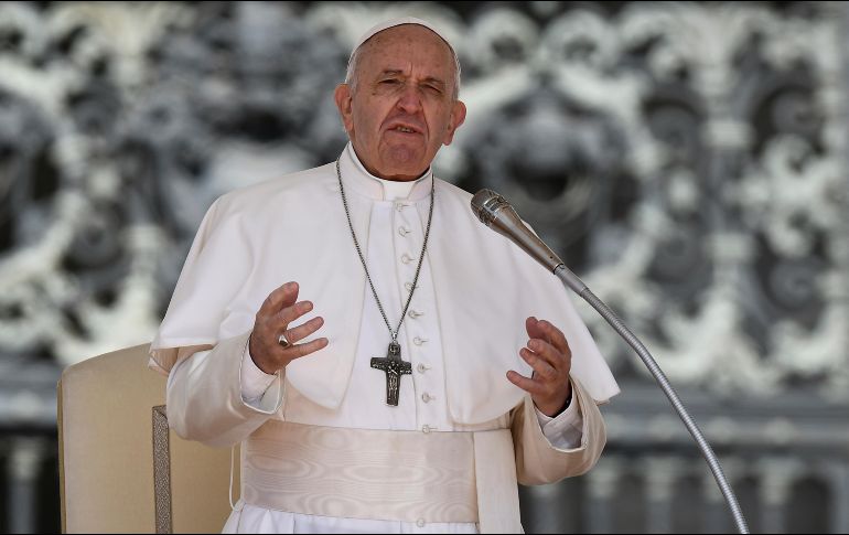 Francisco dijo a las 850 superioras de órdenes religiosas reunidas en la asamblea trienal de la Unión Internacional de Superioras Generales, que su vocación es de servicio, no de servidumbre. AFP / ARCHIVO