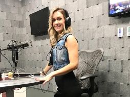 Hasta hace unos días, Simón se desempeñaba como periodista en la cadena ESPN, donde cubría el futbol femenil. TWITTER/@NellySimon