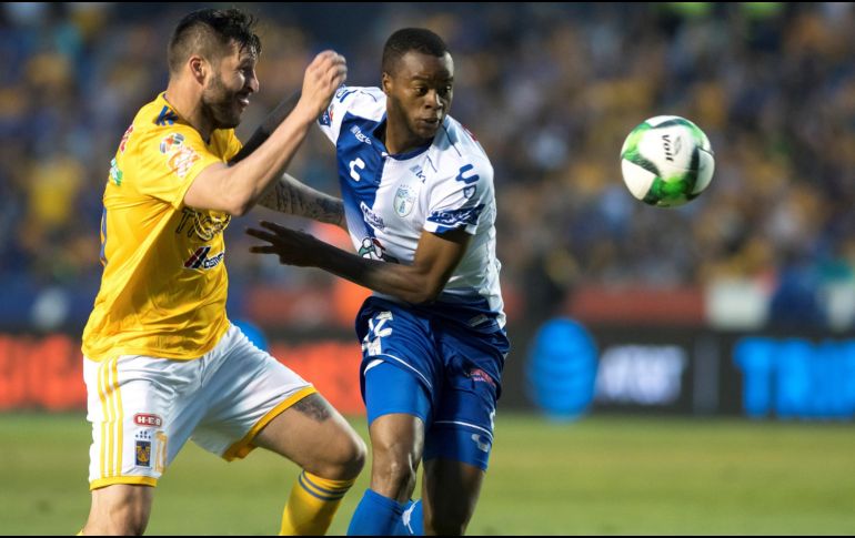 Tigres prefirió conservar el empate global 1-1 antes que intentar hacerse de la ventaja en el marcador. EFE/M. Sierra