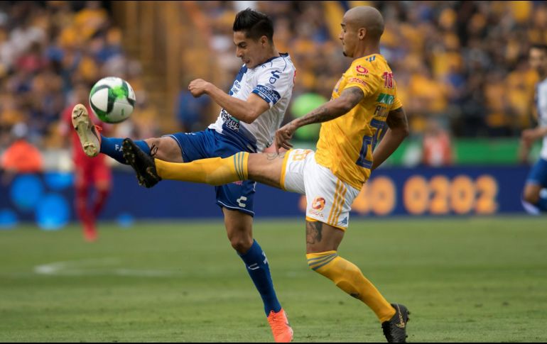 Tigres prefirió conservar el empate global 1-1 antes que intentar hacerse de la ventaja en el marcador. EFE/M. Sierra