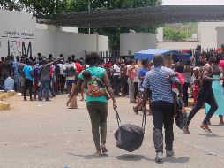 Tan sólo en Chiapas, cerca de ocho mil personas están varadas a la espera de solicitar oficios de salida, tarjetas de visitantes regionales o refugio. SUN / ARCHIVO