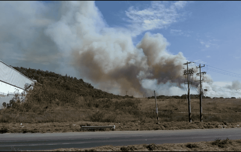 Permanecen dos frentes activos, uno en Mesas de San Juan y otro en Mesa de los Caballos. TWITTER / @SemadetJal