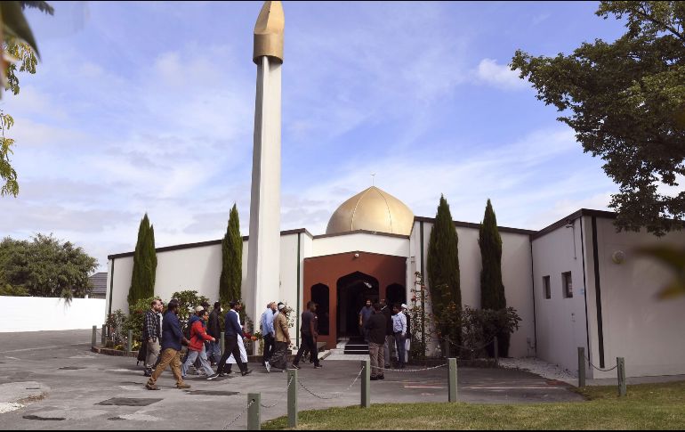 El título de la película se basa en lo que dijo un viejo afgano al terrorista, al darle la bienvenida en la mezquita al Noor, antes de ser abatido. AFP / W. West