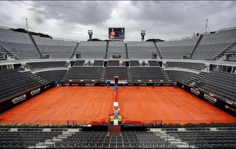 La presencia del suizo, ganador de 20 títulos de Grand Slam, había despertado un gran entusiasmo entre los aficionados romanos, que no veían a Federer en el Foro Itálico desde 2016. EFE / R. Antimiani