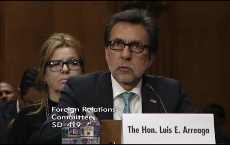 El embajador estadounidense en Guatemala, Luis Arreaga, se compromete a aportar estrategias contra grupos criminales para que no afecten a las personas que se trasladan. TWITTER / @usembassyguate