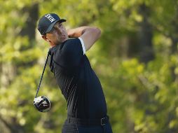 El estadounidense Brooks Koepka tiene un acumulado de 12 bajo par. AFP