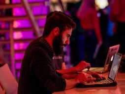 Mercancía más económica y comodidad son las principales razones para elegir comprar por internet. EL INFORMADOR/Archivo