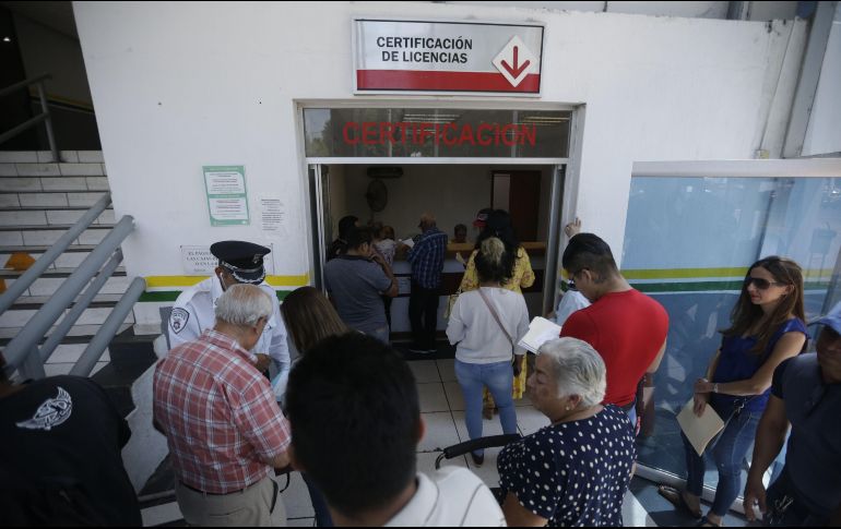 Esta semana podría aprobarse la propuesta en el pleno del Congreso, pero no entrará en vigor de inmediato pues darían un periodo de 60 días. EL INFORMADOR / ARCHIVO