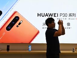 Huawei es el primer proveedor de redes y segundo fabricante de smartphones en el mundo. AFP/H. Retamal