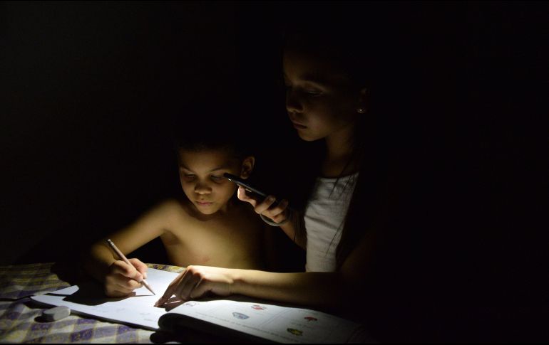 El acceso universal a servicios energéticos asequibles y fiables es uno de los Objetivos de Desarrollo Sostenible marcados por la ONU de cara a 2030. EFE/Archivo