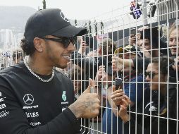 Lewis Hamilton encabeza la clasificación de pilotos, apenas por una diferencia de siete puntos sobre su compañero de equipo, Valtteri Bottas. AP / L. Bruno