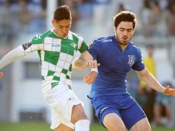 Todavía no se conoce el tiempo por el cual Briseño (D) acordó con el Guadalajara. INTERNET/Primeira Liga