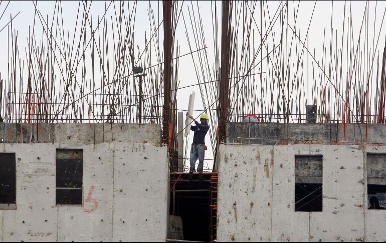 El Fondo Monetario Internacional (FMI) estimó a finales de enero que la nación latinoamericana crecerá 2.1 % en 2019 y 2.2 % en 2020, bajando en 4 y 5 décimas, respectivamente, su pronóstico anterior. EFE/ ARCHIVO