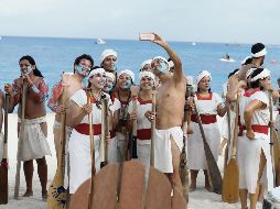 Más de 500 años después, los mensajeros de nuestros tiempos -mujeres y hombres- cumplen la misma ruta, saliendo el viernes 17 de mayo de Xcaret con el primer rayo de Sol. EL INFORMADOR / F. González