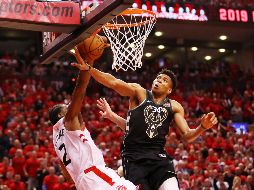 Los Raptors se enfrentarán a partir del jueves en Toronto a los Warriors, campeones los dos últimos años. AFP/G. Shamus