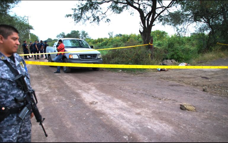 Una oficial que acompañaba a los policías muertos logró escapar del ataque. EL INFORMADOR/Archivo