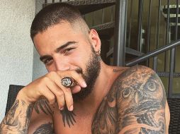 Ayer lunes, el cantante cerró su Instagram luego de que lo criticaran por un material que compartió en el que sostiene un león. INSTAGRAM / maluma