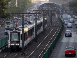 La Línea 1 mueve entre 185 mil y 200 mil pasajeros al día. TWITTER@Siteur