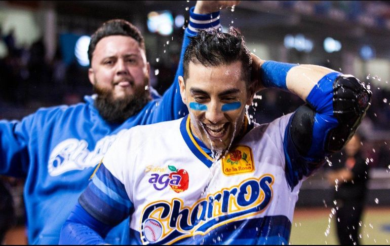 Zazueta ya registra más de 40 juegos con la novena regia y ha conectado más de 53 imparables. TWITTER/@charrosbeisbol