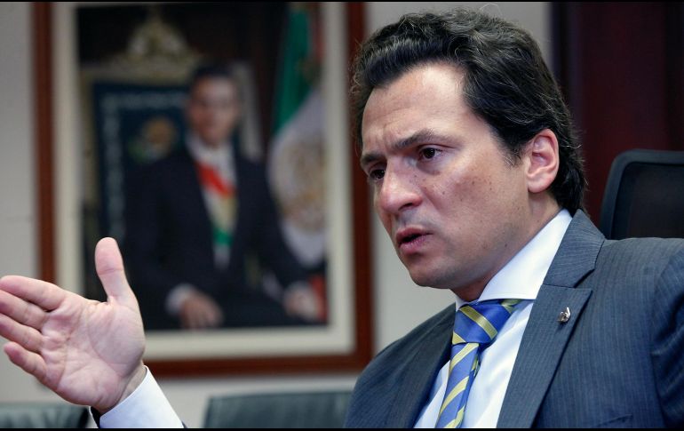 El abogado de Lozoya aseguró que su defendido está en México, pero la FGR no ha podido localizarlo. SUN