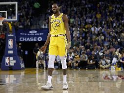 Durant se lesionó el pasado 8 de mayo durante el quinto encuentro de las semifinales de la Conferencia Oeste frente a los Houston Rockets. AFP / ARCHIVO