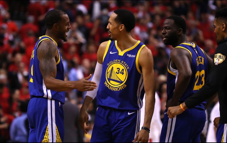 Los Warriors, campeones los dos últimos años, se recuperaron de la derrota en el estreno de la serie. AFP / G. Shamus