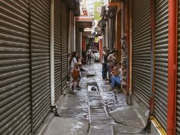 El Ministerio de Salud consideró que las farmacias que cerraron cometieron una “falta muy grave”. EFE