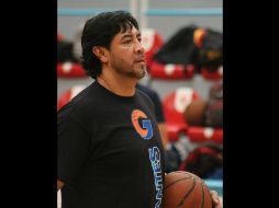 En el comunicado difundido en redes se informó que ''el ex seleccionado nacional se hará cargo de la dirección técnica teniendo dos series de temporada regular por delante''. ESPECIAL / Gigantes de Jalisco