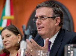 La embajadora mexicana en EU, Martha Bárcena, y el secretario de Relaciones Exteriores, Marcelo Ebrard, dieron una conferencia de prensa para hablar sobre las amenazas de Trump. AP/A. Harnik