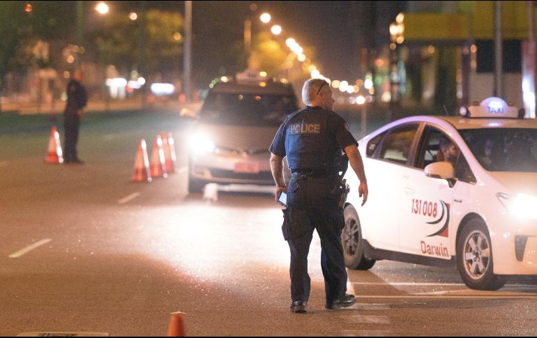 Autoridades lograron detener al sospechoso luego de que intentara darse a la fuga en una camioneta. EFE / M. Franchi