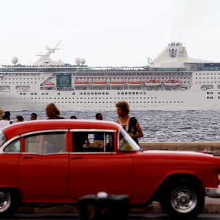 Estados Unidos prohíbe los viajes en crucero a Cuba