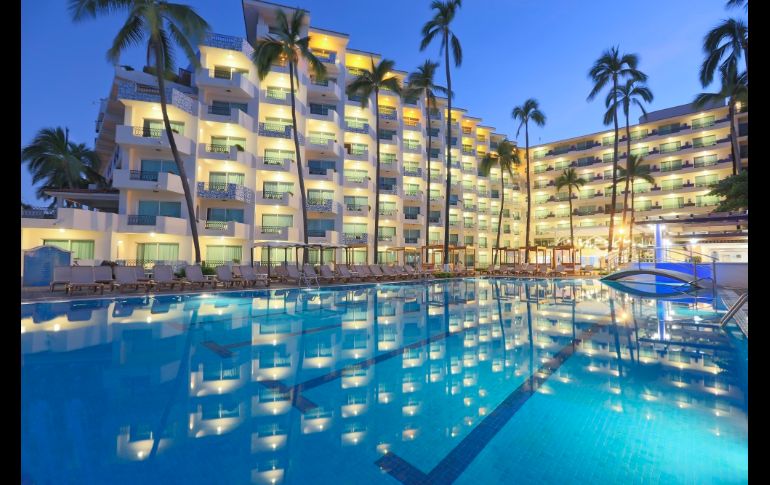 Planea las vacaciones perfectas en Crown Paradise Golden Puerto Vallarta