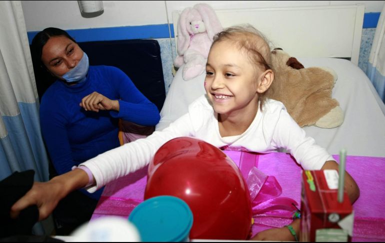 Los trabajores, con hijos que padezcan dicha enfermedad, deben informar a sus contratantes el diagnóstico, la duración del tratamiento y con ello el instituto de salud podrá expedir una licencia laboral. EL INFORMADOR / ARCHIVO