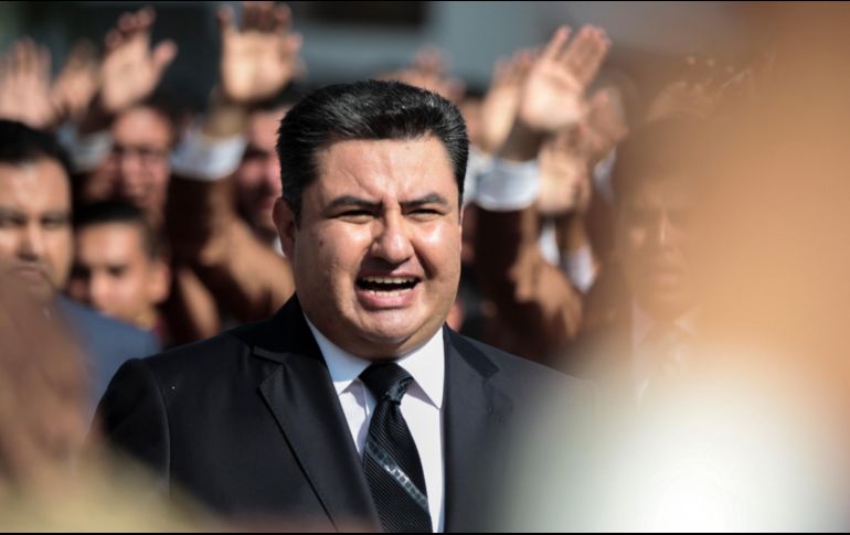 Batres Guadarrama dijo que en aquel concierto se lo presentaron, sin embargo, no ha sostenido ningún diálogo con Naasón Joaquín García. EL INFORMADOR / ARCHIVO