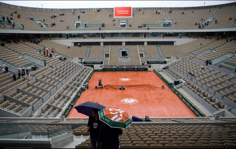 Para la organización, este día pasado por agua tiene consecuencias negativas importantes, entre ellas, el reembolso del costo de los boletos de los asistentes. AFP / C. Archambault