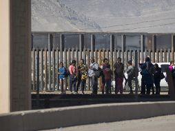 El mes pasado fueron detenidos 11 mil 507 menores no acompañados, 84 mil 542 unidades familiares y 36 mil 838 adultos solos. AFP/J. Raedle