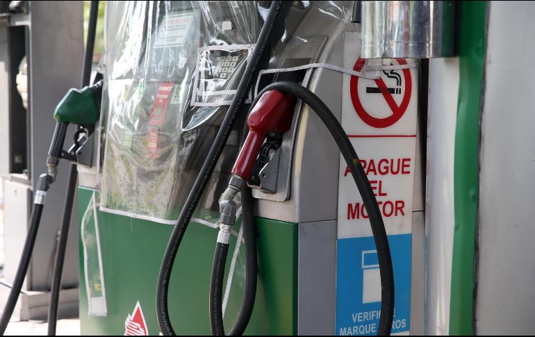 Tras la semana que termina hoy en la que se dio un estímulo del 0.96% a la Premium, que es la gasolina más cara del mercado y la que menos contamina, el porcentaje de apoyo será de cero. EL INFORMADOR/ ARCHIVO