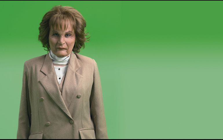 Maca Carriedo se divierte con el papel de Elba Esther Gordillo en “La parodia”, uno de los personajes que más retos le representa. CORTESÍA