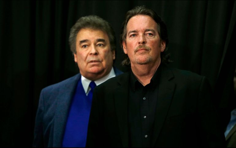 Sobre la muerte de Tony Rodham (izquierda) aún se desconoce la causa. En la imagen aparece otro hermano, Hugh Rodham.  AP / M. Rourke