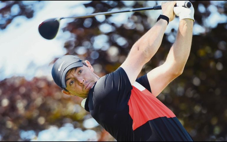Gracias a su recorrido de 64 golpes, Rory McIlroy escaló ayer 14 puestos en la clasificación. AP / N. Denette