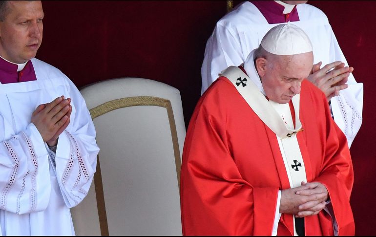 Durante su homilía, Francisco recomendó a la población a responder 