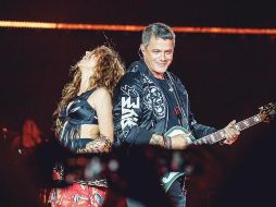 -Alejandro Sanz destacó su encanto por ver sonreír a su amiga. “En definitiva la música no es más que la celebración de la vida” TWITTER / @Alejandro Sanz
